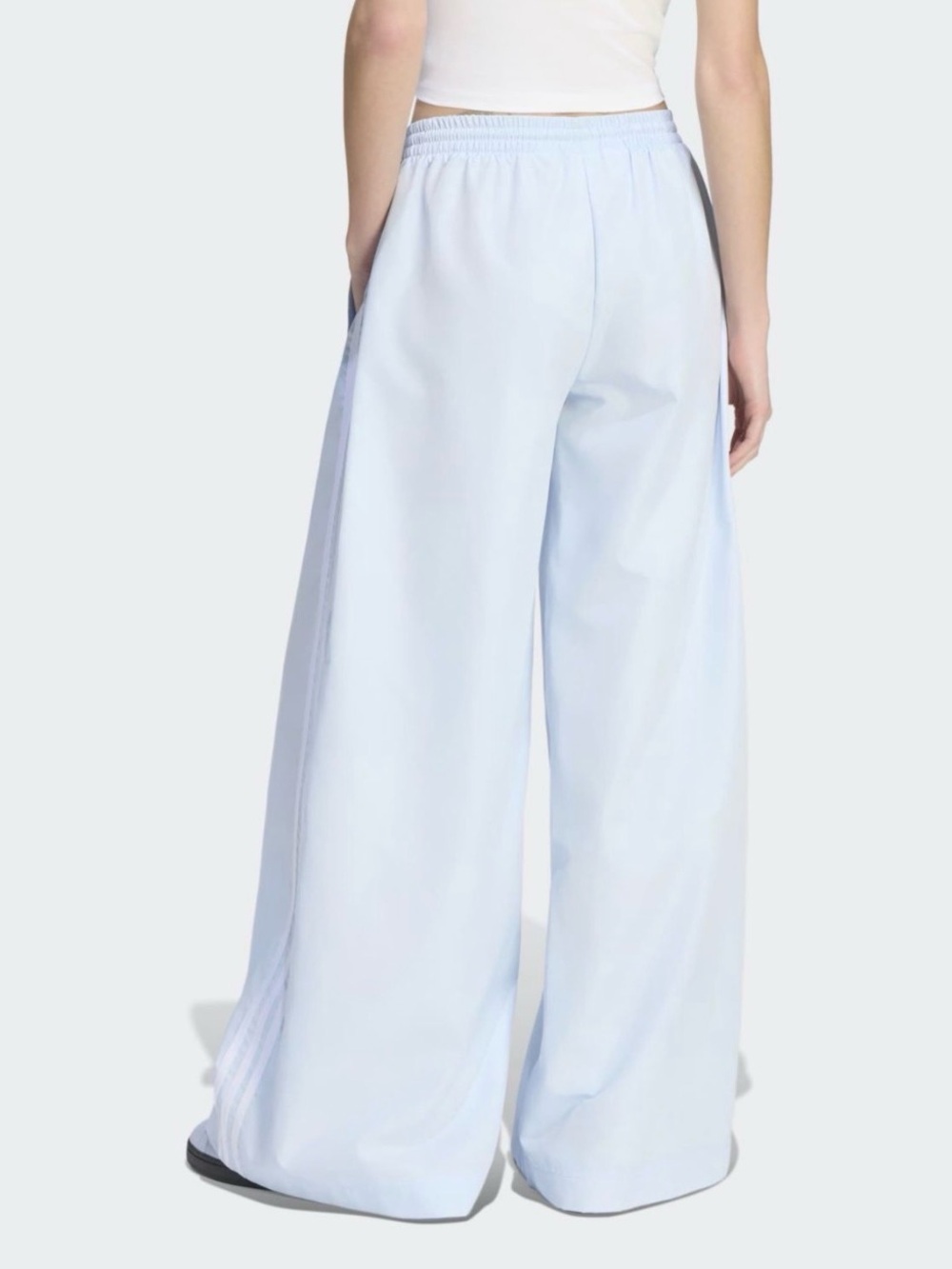 Adidas NWT SET - Pale Blue Wide-Leg Pants & T-Shirt